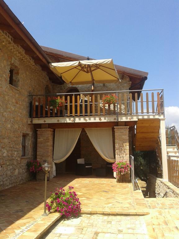 Agriturismo Casale Re Sonnino Exterior foto